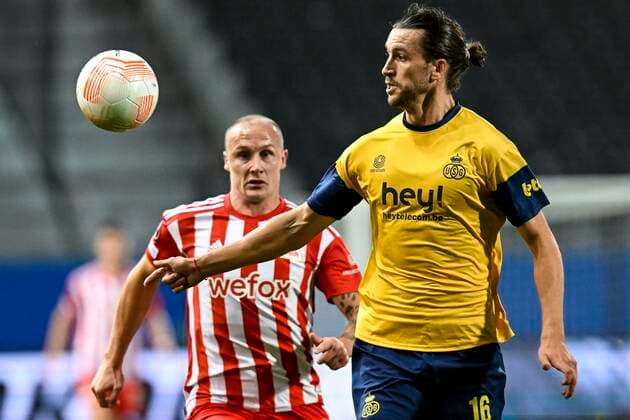 LEUVEN, BELGIUM - NOVEMBER 03 : Michel Sven forward of Union Berlin and Burgess Christian defender of Union St-Gilloise pictured in action during UEFA Europa league match between Union St-Gilloise and Union Berlin at the King Power Stadium at den Dreef November 3, 2022 in Leuven, Belgium, 3 11 2022 ( Union ST-Gilloise v Union Berlin PhotoNews Panoramic 
