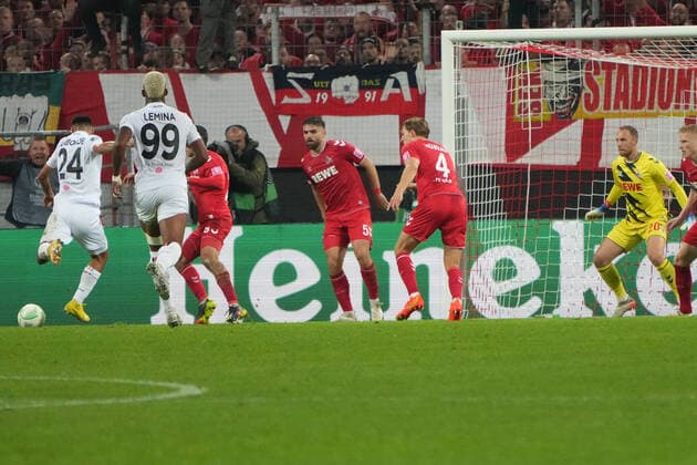 GER, Europa Conference League, Gruppenphase, 6 Spieltag, 1. FC Koeln (GER) vs. OGC Nizza (FRA) 03.11.2022, Rheinenergie Stadion, Koeln, GER, Europa Conference League, Gruppenphase, 6 Spieltag, 1. FC Koeln (GER) vs. OGC Nizza (FRA), im Bild: 1:0 fuer Nizza durch GaÃ«tan Laborde (Nizza 24),