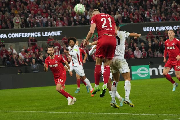 GER, Europa Conference League, Gruppenphase, 6 Spieltag, 1. FC Koeln (GER) vs. OGC Nizza (FRA) 03.11.2022, Rheinenergie Stadion, Koeln, GER, Europa Conference League, Gruppenphase, 6 Spieltag, 1. FC Koeln (GER) vs. OGC Nizza (FRA), im Bild: Torchance fuer S. Tigges (FC Koeln 21),