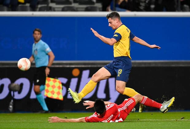 Union s Dante Vanzeir and Berlin s Diogo Leite fight for the ball during a soccer match between Belgian Royale Union Saint-Gilloise and German Union Berlin, Thursday 03 November 2022 in Leuven, on day 6 6 of the Uefa Europa League group stage. JOHNxTHYS  x48595369x