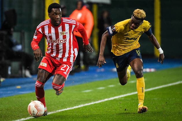 November 3, 2022, Louvain, France, Belgium: Sheraldo BECKER of Union Berlin and Simon ADINGRA of Royale Union Saint Gilloise during the UEFA Europa League group D match between Royale Union Saint-Gilloise and 1. FC Union Berlin at The King Power At Den Dreef Stadium on November 03, 2022 in Louvain, Belgium. Louvain Belgium - ZUMAm308 20221103_zsp_m308_003 Copyright: xMatthieuxMirvillex