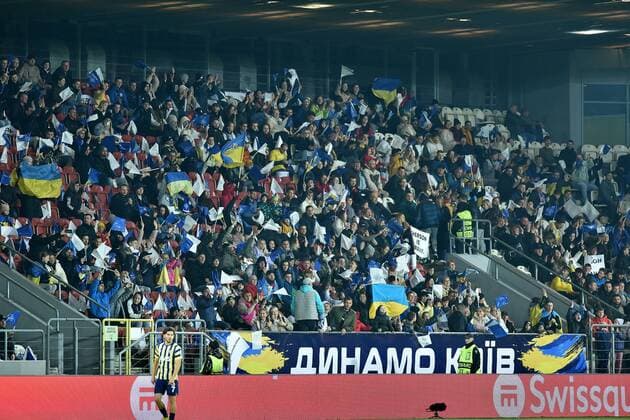 2022.11.03 Krakow Pilka nozna, Liga Europy UEFA, sezon 2022 2023 Dynamo Kijow - Fenerbahce SK N z Kibice Dynama Foto Krzysztof Porebski PressFocus 2022.11.03 Krakow Football, UEFA Europa League, 2022 23 season FC Dynamo Kyiv - Fenerbahce Spor Kulubu Kibice Dynama Credit: Krzysztof Porebski PressFocus NEWSPIX.PL --- Newspix.pl  20221103PF_KP121