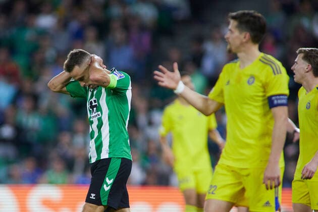 November 3, 2022, SEVILLA, SEVILLA, SPAIN: Sergio Canales of Real Betis laments during the UEFA Europa League, Group C, match between Real Betis and HJK Helsinki at Benito Villamarin Stadium on November 3, 2022 in Sevilla, Spain. SEVILLA SPAIN - ZUMAa181 20221103_zaa_a181_073 Copyright: xJoaquinxCorcherox