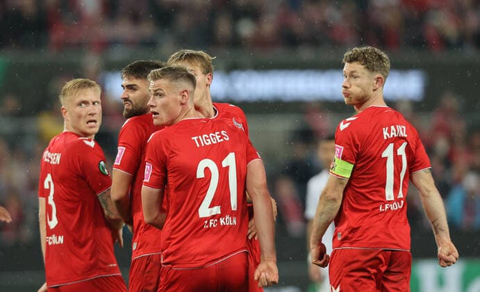 Kristian Pedersen (Koeln), Nikola Soldo (Köln), Steffen Tigges (Köln), Florian Kainz (Köln) , Conference League, Köln, Deutschland, 06.10.2022, 1. FC Köln - OGC Nizza.