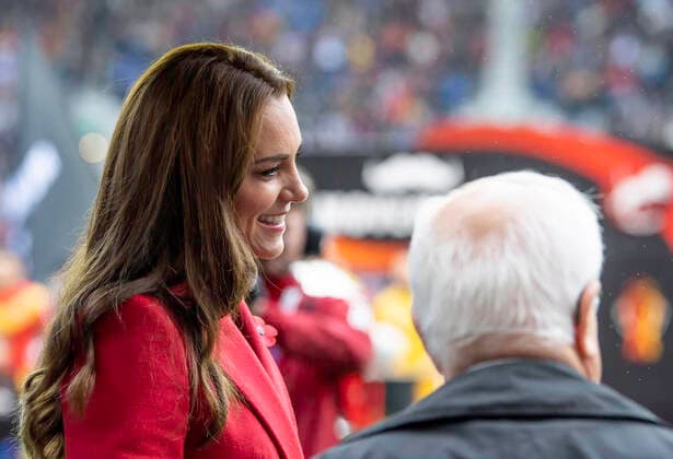 Picture by Allan McKenzie SWpix.com - 05 11 2022 - Rugby League - Rugby League World Cup 2021 - HRH The Princess of Wales - England v Papua New Guinea - DW Stadium, Wigan, England - HRH The Princess of Wales England v Papua New Guinea SWP-1907-0012
