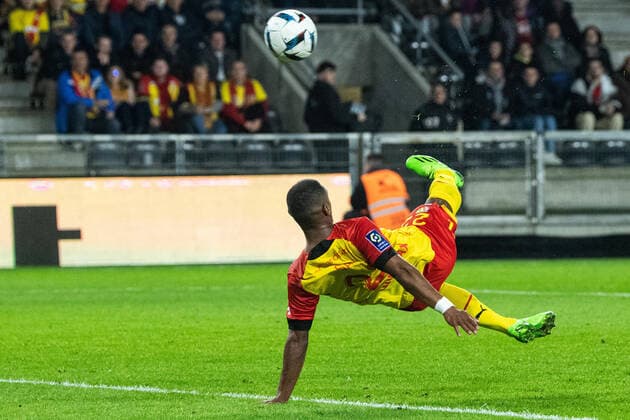 Wesley SaÃ¯d (RC Lens) FOOTBALL : Angers SCO vs RC Lens - Ligue 1 - Journee 14 - 05 11 2022 BaptisteAutissier Panoramic 