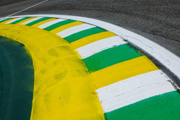 Sport Bilder des Tages Kerb illustration during the Formula 1 Heineken Grande Premio de Sao Paulo 2022, Sao Paulo Grand Prix Grand Prix 2022, 21st round of the 2022 FIA Formula One World Championship, WM, Weltmeisterschaft from November 11 to 13, 2022 on the Interlagos Circuit, in Sao Paulo, Brazil - F1 - SAO PAULO GRAND PRIX 2022 DPPI Panoramic  20221110_G00D2545