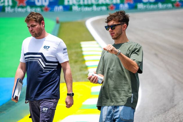 GASLY Pierre (fra), Scuderia AlphaTauri AT03, portrait during the Formula 1 Heineken Grande Premio de Sao Paulo 2022, Sao Paulo Grand Prix Grand Prix 2022, 21st round of the 2022 FIA Formula One World Championship, WM, Weltmeisterschaft from November 11 to 13, 2022 on the Interlagos Circuit, in Sao Paulo, Brazil - F1 - SAO PAULO GRAND PRIX 2022 DPPI Panoramic  20221110_G00D2574