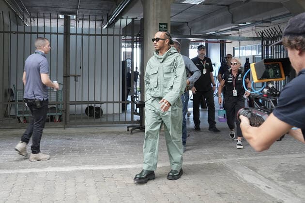 Sport Bilder des Tages November 10, 2022: Lewis Hamilton during the preparation day ahead of the 2022 Formula One Grand Prix of Sao Paulo at Interlagos circuit, on November 10. The grand prix will be celebrated next Sunday, November 13. - ZUMAl146 20221110_zaf_l146_006 Copyright: xPauloxLopesx