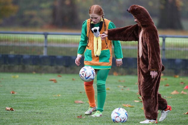 1.FC Köln, Fussball Frauen, 1. Bundesliga, Karnevalstraining, (1.FC Köln), Bild: , 11.11.2022