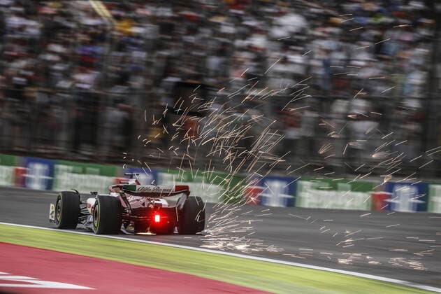 77 Valtteri Bottas (FIN, Alfa Romeo F1 Team ORLEN), F1 Grand Prix of Brazil at Autodromo Jose Carlos Pace on November 11, 2022 in Sao Paulo, Brazil. (Photo by HOCH ZWEI) Sao Paulo Brazil