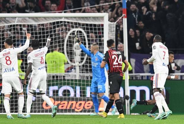 Fußball, Olympique Lyon - OGC Nizza Anthony Lopes (lyon) FOOTBALL: Olympique Lyonnais vs OGC Nice - Ligue 1 - 11 11 2022 FredericChambert Panoramic 