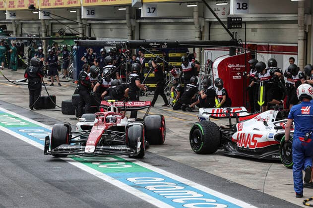 20 Kevin Magnussen (DNK, Haas F1 Team), 24 Guanyu Zhou (CHN, Alfa Romeo F1 Team ORLEN), F1 Grand Prix of Brazil at Autodromo Jose Carlos Pace on November 11, 2022 in Sao Paulo, Brazil. (Photo by HOCH ZWEI) Sao Paulo Brazil