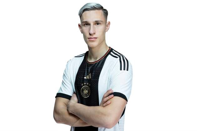 DFB Maenner Nationalmannschaft, Mens national team, Nationalteam Germany, Deutschland, Kader fuer die FIFA Weltmeisterschaft in Katar 2022, Squad for the FIFA World Cup, WM, Weltmeisterschaft, Fussball in Qatar, 2022, Nico Schlotterbeck, Frankfurt am Main, 22.03.2022, Foto: Thomas Boecker DFB DFB Maenner Nationalmannschaft WM 2022