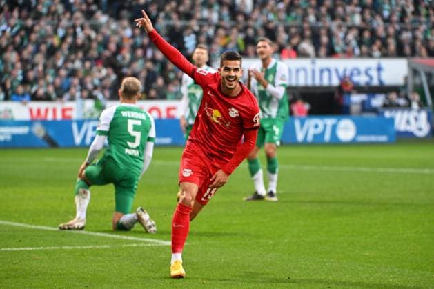 Torschuetze zum 0:1, Andre Silva (RB Leipzig 19), SV Werder Bremen - RB Leipzig, Fussball, Bundesliga, DFL, 12.11.2022 DFB regulations prohibit any use of photographs as image sequences and or quasi-video Bremen Bremen Deutschland