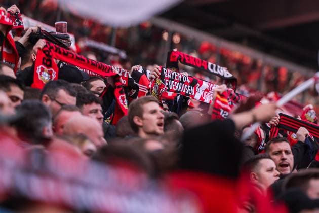 12.11.2022, Fussball, Saison 2022 2023, 1. Bundesliga, 15. Spieltag, Bayer 04 Leverkusen - VfB Stuttgart, Fans von Bayer 04 Leverkusen in der Nordkurve, xRHR-FOTO DEx Copyright: DennisxEwert RHR-FOTOx RHR-FOTO DE
