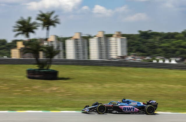 31 OCON Esteban (fra), Alpine F1 Team A522, action during the Formula 1 Heineken Grande Premio de Sao Paulo 2022, Sao Paulo Grand Prix Grand Prix 2022, 21st round of the 2022 FIA Formula One World Championship, WM, Weltmeisterschaft from November 11 to 13, 2022 on the Interlagos Circuit, in Sao Paulo, Brazil - F1 - SAO PAULO GRAND PRIX 2022 DPPI Panoramic  G00D3963
