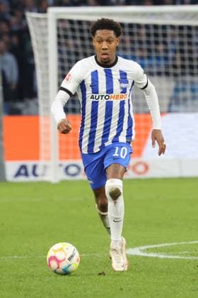 DEU, DFL, 1. FBL, Hertha BSC vs. 1.FC Koeln, 12.11.2022, Berliner Olympiastadion, Berlin, DEU, DFL, 1. FBL, Hertha BSC vs. 1.FC Koeln, im Bild Jean-Paul Boetius (Hertha BSC Berlin 10) DFL - regulations prohibit any use of Photographs as image sequences and or quasi-video Foto: Juergen Engler nordphoto GmbH