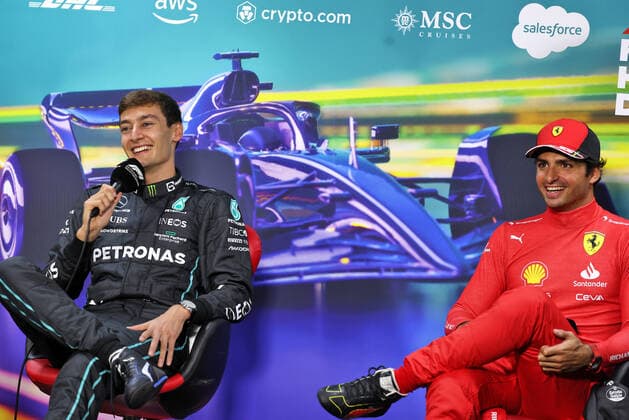 RUSSELL George (gbr), Mercedes AMG F1 Team W13, portrait SAINZ Carlos (spa), Scuderia Ferrari F1-75, portrait press conference, PK, Pressekonferenz during the Formula 1 Heineken Grande Premio de Sao Paulo 2022, Sao Paulo Grand Prix Grand Prix 2022, 21st round of the 2022 FIA Formula One World Championship, WM, Weltmeisterschaft from November 11 to 13, 2022 on the Interlagos Circuit, in Sao Paulo, Brazil - F1 - SAO PAULO GRAND PRIX 2022 - RACE DPPI Panoramic BRAZIL_SUNDAY_FIA_PRESS_CONF_12