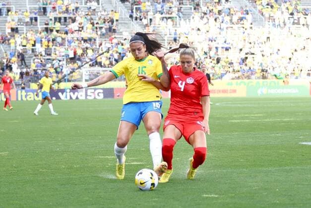 November 15, 2022, Sao Paulo, Brazil: Soccer Match between the teams from Brazil and Canada, held at Neo Quimica Arena Stadium, in Sao Paulo, in a preparatory confrontation for the Women s Soccer World Cup, scheduled for 2023. The Brazilian Women s Soccer Team won the match by score of 2-1, with goals scored by Bia Zaneratto and Aninha.  Copyright: xLecoxVianax