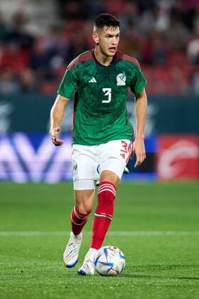 RECORD DATE NOT STATED Seleccion Mexicana 2022 Mexico 1-2 Sweden Cesar Montes of Mexico during the game Mexico (Mexican national team, Nationalteam vs Sweden, friendly match of preparation prior to the start of the FIFA World Cup, WM, Weltmeisterschaft, Fussball Qatar 2022, at Montilivi Municipal Stadium, on November 16, 2022. <br><br> Cesar Montes de Mexico durante el partido Mexico (Seleccion Nacional Mexicana) vs Suecia,amistoso de preparacion previo al inicio de la Copa Mundial de la FIFA Qatar 2022, en el Estadio Municipal de Montilivi, el 16 de noviembre de 2022. GIRONA ESPANA ESPANA Copyright: xJorgexMartinezx 20221116135957_SM_AM_MEX_SWE_MONTES137