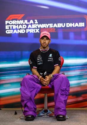 44 Lewis Hamilton (GBR, Mercedes-AMG Petronas F1 Team), F1 Grand Prix of Abu Dhabi at Yas Marina Circuit on November 17, 2022 in Abu Dhabi, United Arab Emirates. (Photo by HOCH ZWEI) Abu Dhabi United Arab Emirates