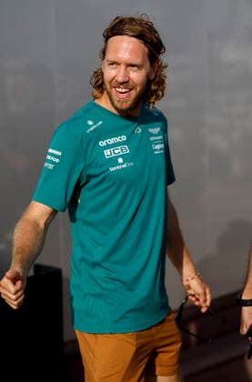 5 Sebastian Vettel (DEU, Aston Martin Aramco Cognizant F1 Team), F1 Grand Prix of Abu Dhabi at Yas Marina Circuit on November 17, 2022 in Abu Dhabi, United Arab Emirates. (Photo by HOCH ZWEI) Abu Dhabi United Arab Emirates