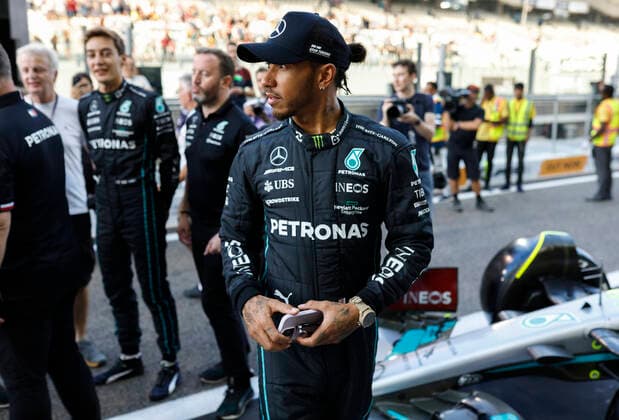 44 Lewis Hamilton (GBR, Mercedes-AMG Petronas F1 Team), F1 Grand Prix of Abu Dhabi at Yas Marina Circuit on November 17, 2022 in Abu Dhabi, United Arab Emirates. (Photo by HOCH ZWEI) Abu Dhabi United Arab Emirates