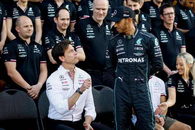Toto Wolff (AUT, Mercedes-AMG Petronas F1 Team), 44 Lewis Hamilton (GBR, Mercedes-AMG Petronas F1 Team), F1 Grand Prix of Abu Dhabi at Yas Marina Circuit on November 17, 2022 in Abu Dhabi, United Arab Emirates. (Photo by HOCH ZWEI) Abu Dhabi United Arab Emirates