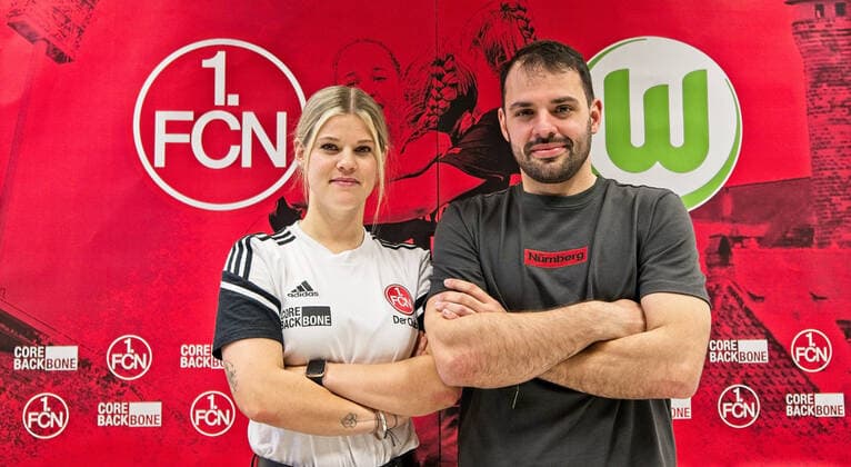 17.11.2022 - 1. FC Nürnberg Nuernberg FCN Club Frauen Damen - Medientermin - Pressekonferenz im Vorfeld des Frauen-DFB-Pokalspiels geben den VfL Wolfsburg - - Lea Paulick (1, 1. FC Nürnberg FCN ) Osman Cankaya ( Trainer 1. FC Nürnberg FCN )
