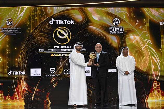 Foto Fabio Ferrari LaPresse - 17 Novembre 2022 - Dubai, Emirati Arabi Uniti - - Calcio -17ma edizione di Dubai International Sports Conference - Globe Soccer Awards 2022. Nella foto: Adriano Galliani - Executive Career Award November 17, 2022 Dubai, United Arab Emirates - sport - Soccer - 17th edition of the Dubai International Sports Conference - Globe Soccer Awards 2022. In the pic: Adriano Galliani - Executive Career Award  Copyright: xFabioxFerrari LaPressex