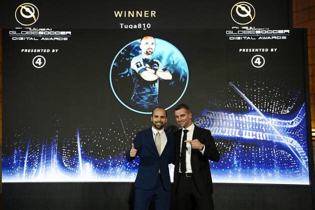 Foto Fabio Ferrari LaPresse - 17 Novembre 2022 - Dubai, Emirati Arabi Uniti - - Calcio -17ma edizione di Dubai International Sports Conference - Globe Soccer Awards 2022. Nella foto: Tuga810 - Best football e sport player November 17, 2022 Dubai, United Arab Emirates - sport - Soccer - 17th edition of the Dubai International Sports Conference - Globe Soccer Awards 2022. In the pic: Tuga810 - Best football e sport player  Copyright: xFabioxFerrari LaPressex