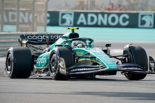 FORMULA 1 ETIHAD AIRWAYS ABU DHABI GRAND PRIX 2022 18.11.2022, Yas Marina Circuit, Abu Dhabi, FORMULA 1 ETIHAD AIRWAYS ABU DHABI GRAND PRIX 2022 , im Bild Sebastian Vettel (DEU), Aston Martin Aramco Cognizant Formula One Team.
