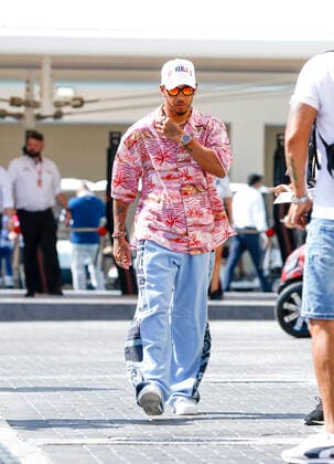 44 Lewis Hamilton (GBR, Mercedes-AMG Petronas F1 Team), F1 Grand Prix of Abu Dhabi at Yas Marina Circuit on November 18, 2022 in Abu Dhabi, United Arab Emirates. (Photo by HOCH ZWEI) Abu Dhabi United Arab Emirates