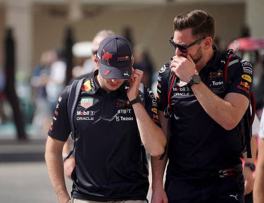 FORMULA 1 ETIHAD AIRWAYS ABU DHABI GRAND PRIX 2022 18.11.2022, Yas Marina Circuit, Abu Dhabi, FORMULA 1 ETIHAD AIRWAYS ABU DHABI GRAND PRIX 2022 , im Bild Max Verstappen (NEL), Oracle Red Bull Racing.