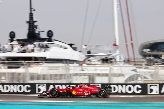 39 Robert Shwartzman (RUS, Scuderia Ferrari), F1 Grand Prix of Abu Dhabi at Yas Marina Circuit on November 18, 2022 in Abu Dhabi, United Arab Emirates. (Photo by HOCH ZWEI) Abu Dhabi United Arab Emirates