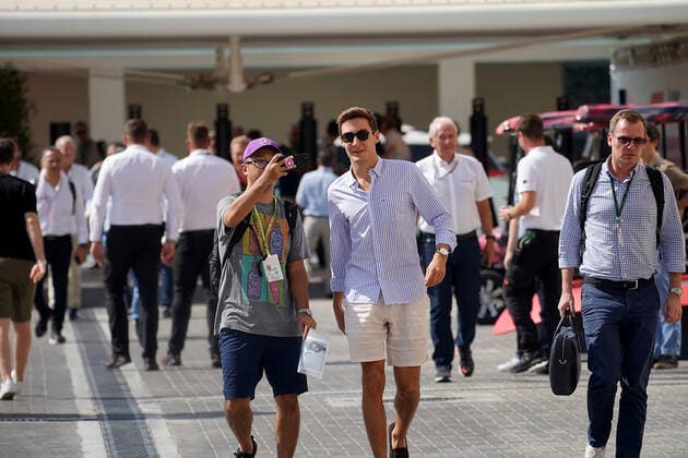 18.11.2022, Yas Marina Circuit, Abu Dhabi, FORMULA 1 ETIHAD AIRWAYS ABU DHABI GRAND PRIX 2022 , im Bild George Russell (GBR), Mercedes-AMG Petronas Formula One Team Abu Dhabi Yas Marina Circuit Vereinigten Arabischen Emirate