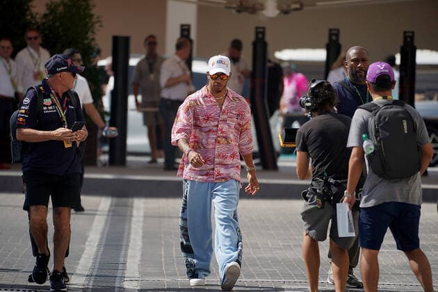 18.11.2022, Yas Marina Circuit, Abu Dhabi, FORMULA 1 ETIHAD AIRWAYS ABU DHABI GRAND PRIX 2022 , im Bild Lewis Hamilton (GBR), Mercedes-AMG Petronas Formula One Team Abu Dhabi Yas Marina Circuit Vereinigten Arabischen Emirate