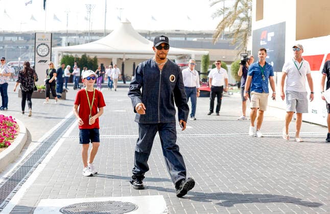44 Lewis Hamilton (GBR, Mercedes-AMG Petronas F1 Team), F1 Grand Prix of Abu Dhabi at Yas Marina Circuit on November 19, 2022 in Abu Dhabi, United Arab Emirates. (Photo by HOCH ZWEI) Abu Dhabi United Arab Emirates