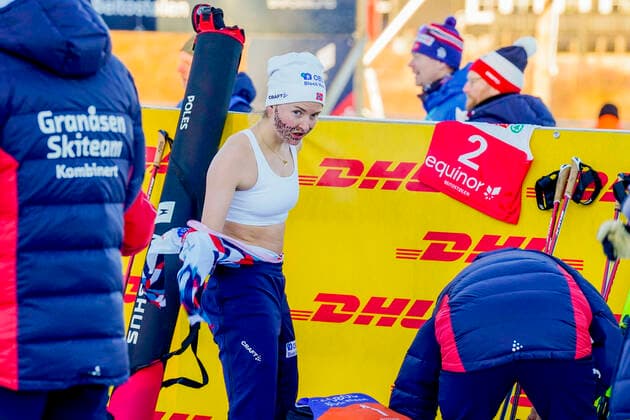 Sport Themen der Woche KW46 Sesongapning langrenn - 10 km klassisk kvinner Beitostolen 20221119. Gyda Westvold Hansen aksjonerer med pategnet skjegg i forbindelse med at IOC har bestemt at kombinert for kvinner ikke far OL-gren i 2026. Foto: Heiko Junge NTB Beitostolen Norge EDITORIAL USE ONLY. RESTRICTED USE FOR BETTING COMPANIES Ref:_SPOX3-_RzeuPTU.jpg *** Season opening cross-country skiing 10 km classic womens Beitostolen 20221119 Gyda Westvold Hansen campaigns with a patted beard in connection with the fact that the IOC has decided that combined for women will not be an Olympic event in 2026 Photo Heiko Junge NTB Beitostolen Norway EDITORIAL USE ONLY RESTRICTED USE FOR BETTING COMPANIES  Copyright: xHeikoxJungex xNTBx
