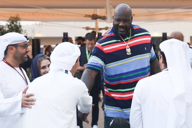 Bilder des Jahres, Sport 11 November Sport Themen der Woche KW46 Sport Bilder des Tages Shaquille O Neal Shaquille O Neal arrives the circuit before the qualifying ahead of the Formula 1 Abu Dhabi Grand Prix at Yas Marina Circuit in Abu Dhabi, United Arab Emirates on November 19, 2022. Abu Dhabi United Arab Emirates  Copyright: xJakubxPorzyckix originalFilename:porzycki-f1abudha221119_np2Sq.jpg