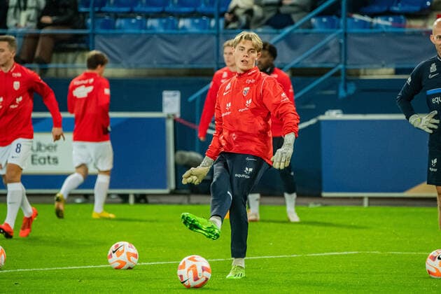 Echauffement des joueurs de NorvÃ ge FOOTBALL : France U21, U 21 vs Norvege U21 - Amical international - 19 11 2022 BaptisteAutissier Panoramic 
