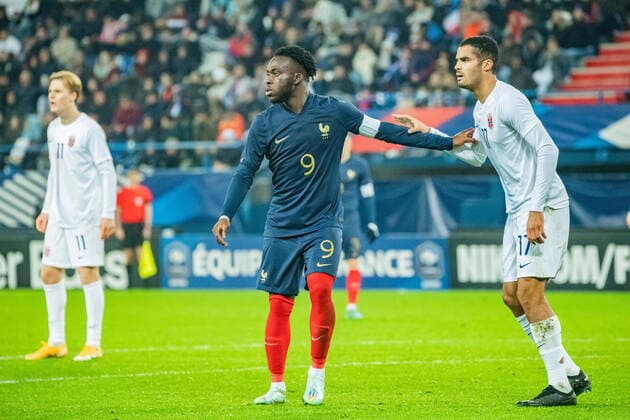 Arnaud Kalimuendo (France) FOOTBALL : France U21, U 21 vs Norvege U21 - Amical international - 19 11 2022 BaptisteAutissier Panoramic 