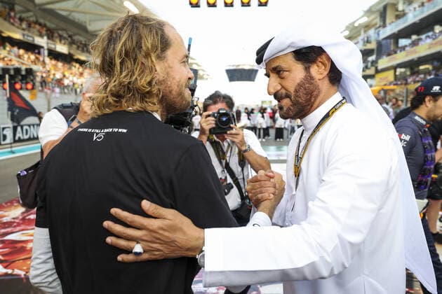 BEN SULAYEM Mohammed (uae), President of the FIA, VETTEL Sebastian (ger), Aston Martin F1 Team AMR22, portrait during the Formula 1 Etihad Airways Abu Dhabi Grand Prix 2022, 22nd round of the 2022 FIA Formula One World Championship, WM, Weltmeisterschaft from November 18 to 20, 2022 on the Yas Marina Circuit, in Yas Island, Abu Dhabi - F1 - ABU DHABI GRAND PRIX 2022 - RACE DPPI Panoramic 00122050_G00D1491.JPG