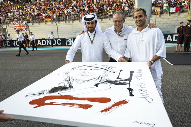 BEN SULAYEM Mohammed (uae), President of the FIA, DOMENICALI Stefano (ita), Chairman and CEO Formula One Group FOG, portrait during the Formula 1 Etihad Airways Abu Dhabi Grand Prix 2022, 22nd round of the 2022 FIA Formula One World Championship, WM, Weltmeisterschaft from November 18 to 20, 2022 on the Yas Marina Circuit, in Yas Island, Abu Dhabi - F1 - ABU DHABI GRAND PRIX 2022 - RACE DPPI Panoramic 00122050_G00D1558.JPG