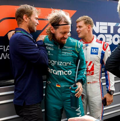 5 Sebastian Vettel (DEU, Aston Martin Aramco Cognizant F1 Team), F1 Grand Prix of Abu Dhabi at Yas Marina Circuit on November 20, 2022 in Abu Dhabi, United Arab Emirates. (Photo by HOCH ZWEI) Abu Dhabi United Arab Emirates