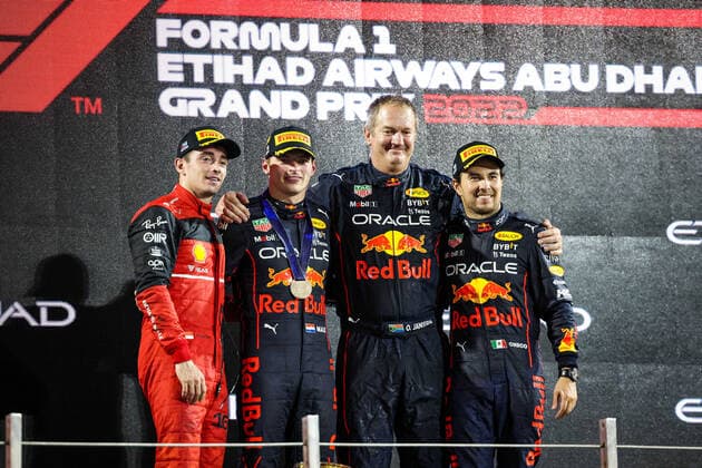Podium: VERSTAPPEN Max (ned), Red Bull Racing RB18, LECLERC Charles (mco), Scuderia Ferrari F1-75, PEREZ Sergio (mex), Red Bull Racing RB18, portrait during the Formula 1 Etihad Airways Abu Dhabi Grand Prix 2022, 22nd round of the 2022 FIA Formula One World Championship, WM, Weltmeisterschaft from November 18 to 20, 2022 on the Yas Marina Circuit, in Yas Island, Abu Dhabi - F1 - ABU DHABI GRAND PRIX 2022 - RACE DPPI Panoramic  20221120_GOOD0823