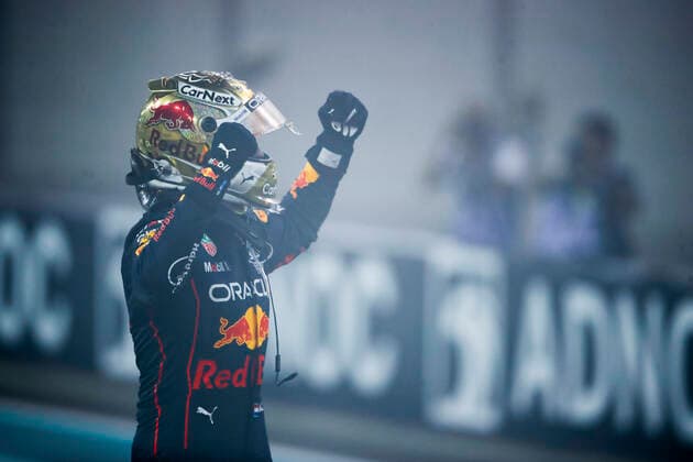 1 Max Verstappen (NLD, Oracle Red Bull Racing), F1 Grand Prix of Abu Dhabi at Yas Marina Circuit on November 20, 2022 in Abu Dhabi, United Arab Emirates. (Photo by HOCH ZWEI) Abu Dhabi United Arab Emirates