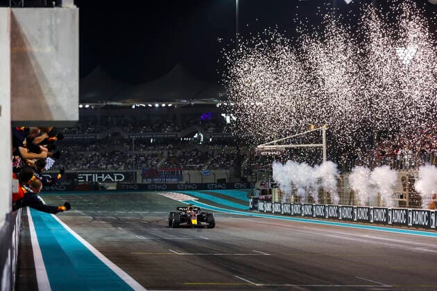 1 Max Verstappen (NLD, Oracle Red Bull Racing), F1 Grand Prix of Abu Dhabi at Yas Marina Circuit on November 20, 2022 in Abu Dhabi, United Arab Emirates. (Photo by HOCH ZWEI) Abu Dhabi United Arab Emirates