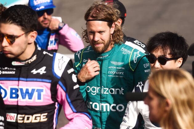November 20, 2022, Abu Dhabi, United Arab Emirates: Sebastian Vettel of Aston Martin attends Driver s Parade during Formula 1 Abu Dhabi Grand Prix at Yas Marina Circuit on November 20, 2022 in Abu Dhabi, United Arab Emirates. Abu Dhabi United Arab Emirates - ZUMAz156 20221120_zip_z156_017 Copyright: xBeataxZawrzelx